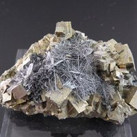 Owyheeite, Pyrite, Quartz