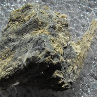 Carlosturanite, Chrysotile