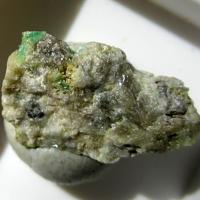 Caracolite, Quartz