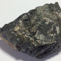 Davidite-(Ce)