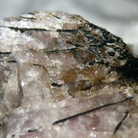 Umbozerite