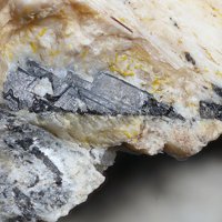 Cassiterite, Thoreaulite, Quartz