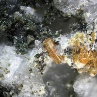 Aeschynite-(Y)