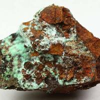 Agardite-(Nd)