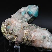 Quartz, Ajoite