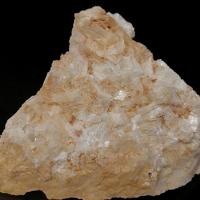 Bavenite, Albite