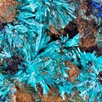 Tangdanite