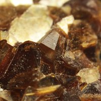 Ganophyllite, Willemite