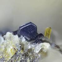 Batiferrite, Pyroxene Group