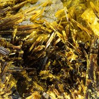 Ianthinite, Schoepite