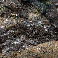 Aeschynite-(Ce), Aegirine