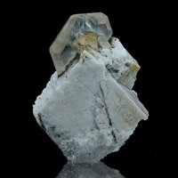 Catapleiite, Microcline