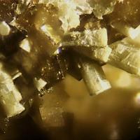 Calcioburbankite, Petersenite-(Ce), Siderite