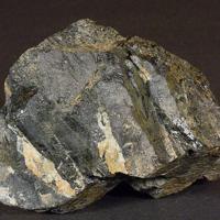 Aenigmatite, Sodium-Calcium Amphibole Subgroup