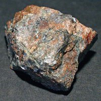 Qingheiite, Beusite