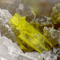 Saléeite, Quartz