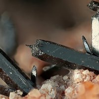 Gaudefroyite, Andradite