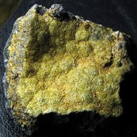 Xanthoxenite
