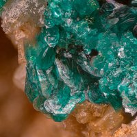 Tangdanite