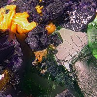 Uranosphaerite, Torbernite, Baryte