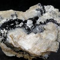 Babingtonite, Fluorapophyllite-(K), Calcite
