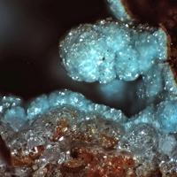 Barahonaite-(Al), Allophane