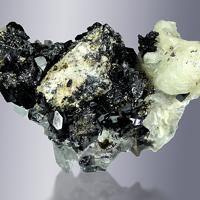 Babingtonite, Calcite, Hematite