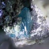 Caledonite
