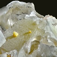 Kainosite-(Y)