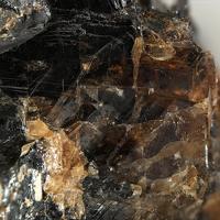 Baotite