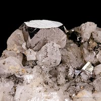 Carrollite, Calcite