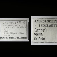 Jaskólskiite, Izoklakeite, Calcite