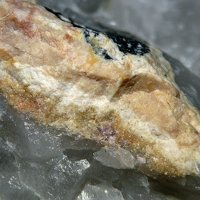 Gagarinite-(Y)