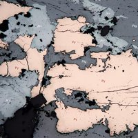 Jankovićite, Realgar, Pyrite
