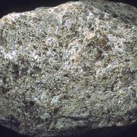 Aksaite, Halite