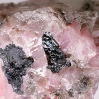 Uchucchacuaite, Rhodochrosite