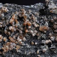 Calciohilairite, Aegirine, Natrolite