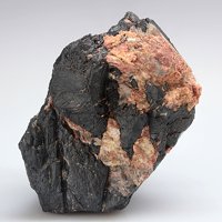 Samarskite-(Y), Albite, Quartz