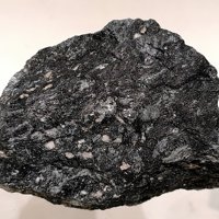 Nacareniobsite-(Ce)
