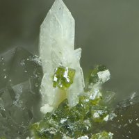 Ichnusaite, Kingsgateite
