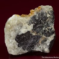 Quintinite-2H, Strontianite, Phlogopite