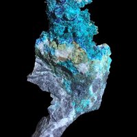Tangdanite