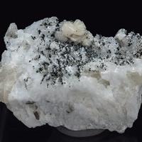 Bavenite, Albite, Chlorite Group