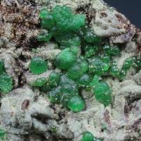 Barahonaite-(Fe), Conichalcite, Lavendulan
