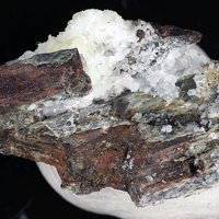 Rasvumite, Vaterite