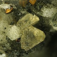 Daqingshanite-(Ce)