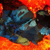 Jankovićite, Realgar, Quartz