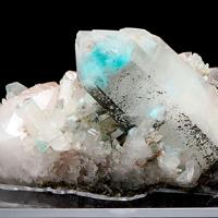 Quartz, Ajoite