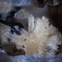 Fanfaniite