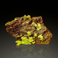 Adamite, Goethite